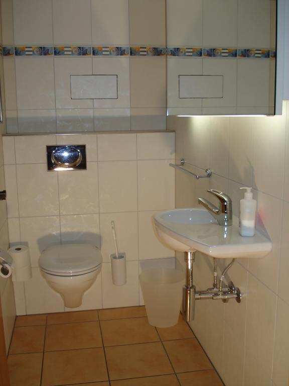 Apart Holidays - Residenza Flora Locarno Habitación foto